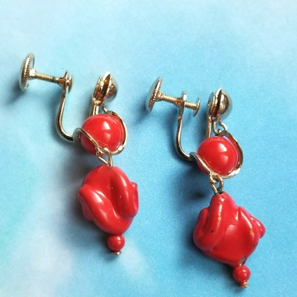 Vintage earrings Red Glass Bead earrings Screw back